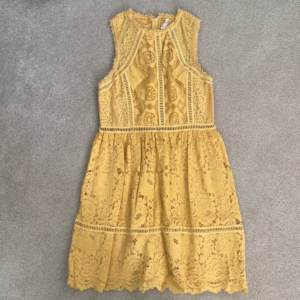 Xhilaration small Yellow dress zipper and clasp. Halter top. Falls above knees